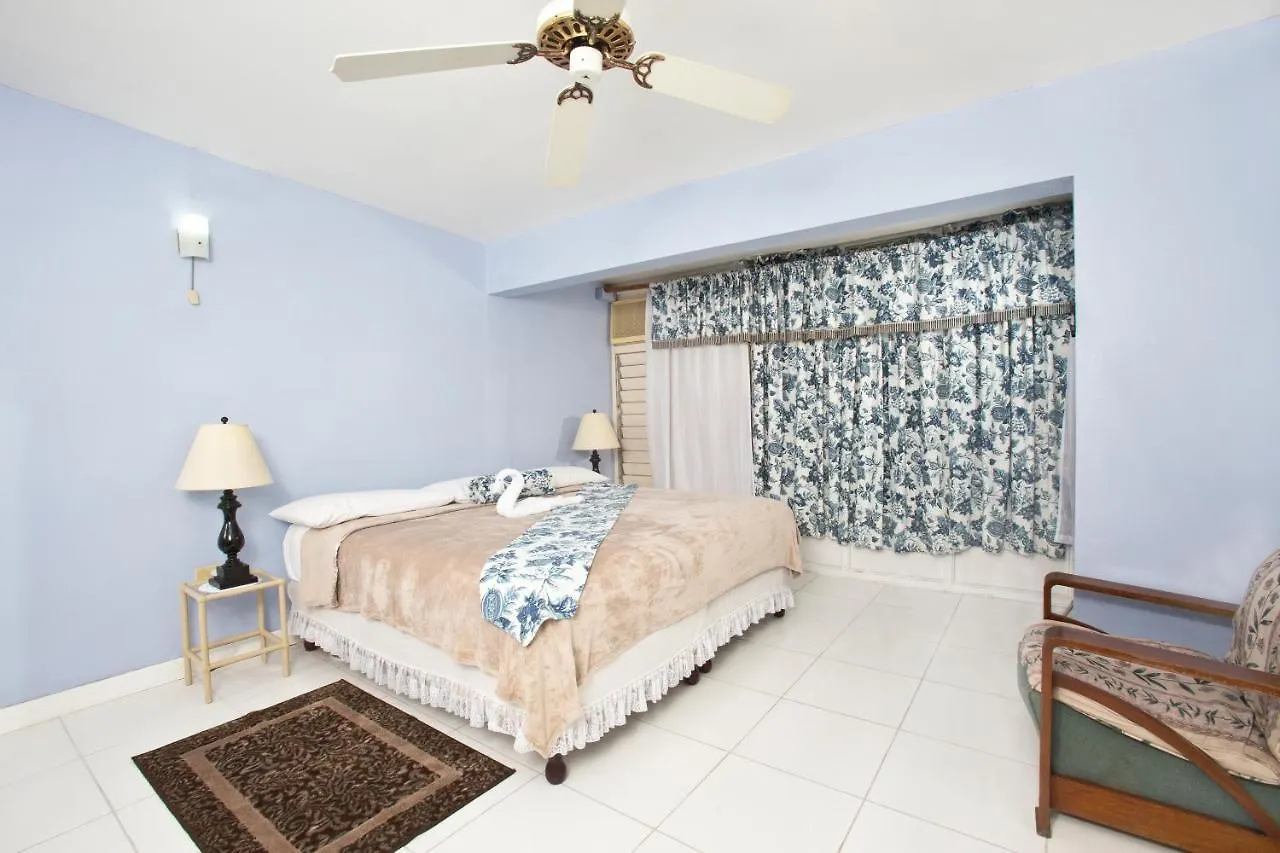 Holiday home The Gardens Villa Kingston